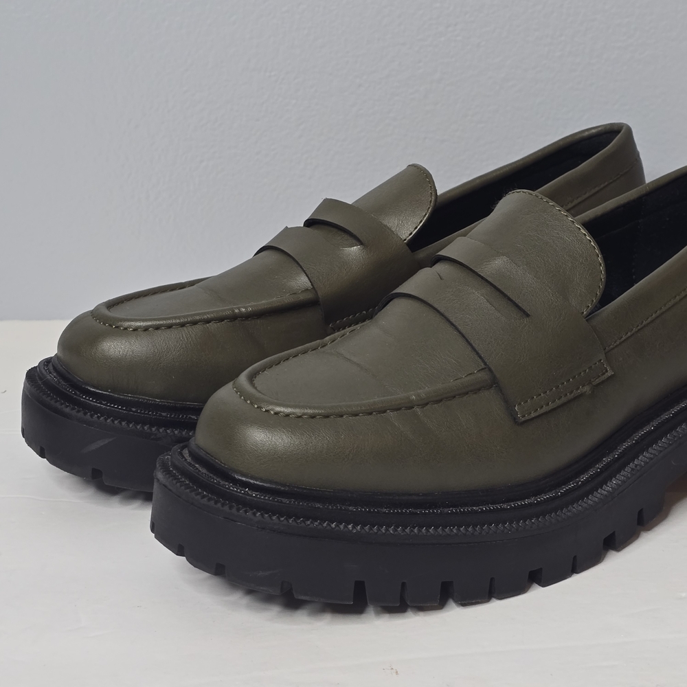 American Eagle Outfitters Olive Green Chunky Lug Sole Loafers